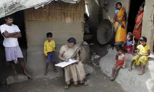 ಮೀಸಲಾತಿಗೊಳಪಟ್ಟ ಜಾತಿ ಪಟ್ಟಿಗಳನ್ನು ಕನ್ನಡ ಭಾಷೆಯಲ್ಲಿಯೇ ಪ್ರಕಟಿಸಬೇಕು