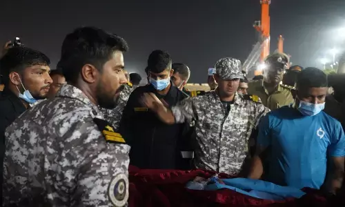 ಕೇರಳದ ಕಡಲಿನಲ್ಲಿ ಹಡಗು ಅಗ್ನಿ ದುರಂತ: ಗಾಯಾಳು, ರಕ್ಷಿಸಲ್ಪಟ್ಟವರು ಮಂಗಳೂರಿಗೆ