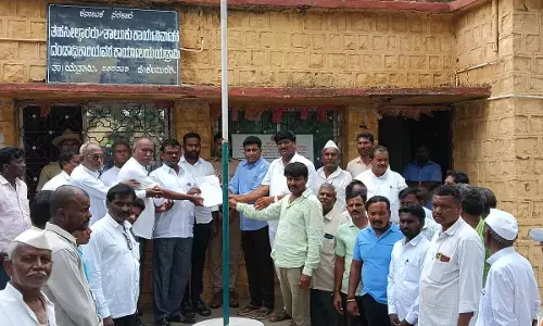 ಕಲಬುರಗಿ | ಶಂಕುಸ್ಥಾಪನೆ ಆಗಿರುವ ಯಡ್ರಾಮಿ ಜಾಗದಲ್ಲೇ ಪ್ರಜಾಸೌಧ ನಿರ್ಮಾಣಕ್ಕೆ ಆಗ್ರಹ