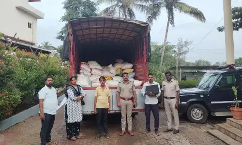 ಉಡುಪಿ | ಅನ್ನಭಾಗ್ಯದ ಅಕ್ಕಿ ಅಕ್ರಮ ದಾಸ್ತಾನು ಪತ್ತೆ: 56 ಕಿಂಟ್ವಾಲ್ ಅಕ್ಕಿ ಸಹಿತ ಆರೋಪಿಯ ಸೆರೆ