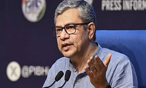 ಬಿಎಸ್‌ಎಫ್ ಸಿಬ್ಬಂದಿಗಳ ಪ್ರಯಾಣಕ್ಕೆ ಕೊಳಕು ಬೋಗಿಗಳಿರುವ ರೈಲು ವ್ಯವಸ್ಥೆ : ವಿವಾದದ ಬೆನ್ನಲ್ಲೇ ನಾಲ್ವರು ಅಧಿಕಾರಿಗಳು ಅಮಾನತು