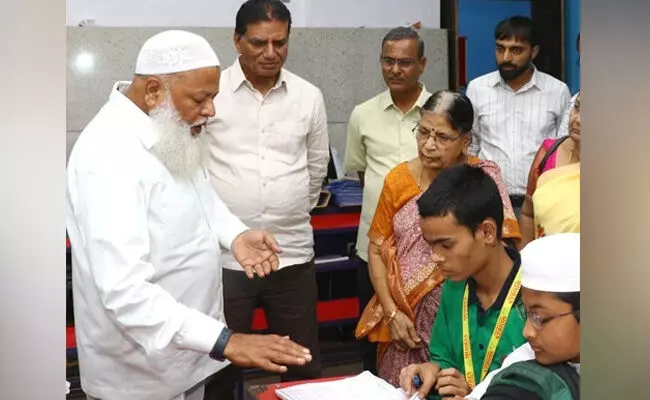 ಬೀದರ್ | ಶಾಹೀನ್ ಕಾಲೇಜಿಗೆ ಶಿಕ್ಷಣ ತಜ್ಞರ ಸಮಿತಿ ಭೇಟಿ ಬೀದರ್ | ಶಾಹೀನ್ ಕಾಲೇಜಿಗೆ ಶಿಕ್ಷಣ ತಜ್ಞರ ಸಮಿತಿ ಭೇಟಿ