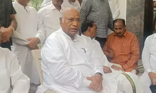 ಅಹಮದಾಬಾದ್ ವಿಮಾನ ದುರಂತದ ಸುದ್ದಿ ಕೇಳಿ ಆಘಾತವಾಗಿದೆ : ಮಲ್ಲಿಕಾರ್ಜುನ್ ಖರ್ಗೆ