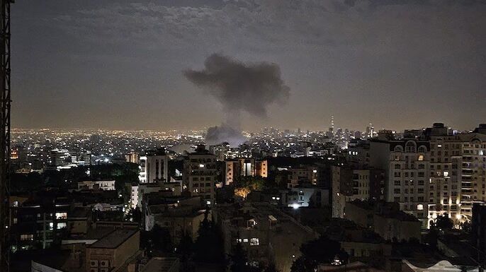 ಇಸ್ರೇಲ್ ತನ್ನ ಮೂರ್ಖ ಕೃತ್ಯಕ್ಕೆ ವಿಷಾದಿಸುವಂತೆ ಪ್ರಬಲ ಪ್ರತಿಕ್ರಿಯೆ ನೀಡುತ್ತೇವೆ : ಇರಾನ್ ಪ್ರತಿಜ್ಞೆ