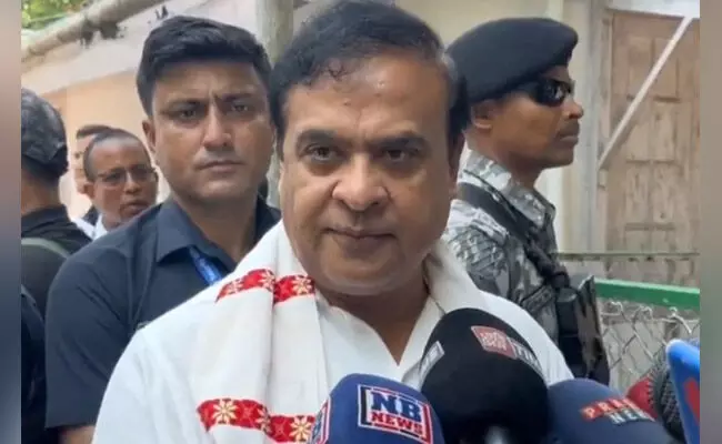 ಅಸ್ಸಾಂ | ದೇಗುಲಗಳಿಗೆ ಸಂಭಾವ್ಯ ಹಾನಿ ಸಂಚು; ಧುಬ್ರಿಯಲ್ಲಿ ಕಂಡಲ್ಲಿ ಗುಂಡಿಗೆ ಸಿಎಂ ಹಿಮಂತ ಬಿಸ್ವಾ ಶರ್ಮಾ ಆದೇಶ