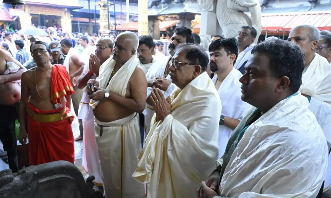 ಕೊಲ್ಲೂರು ದೇವಸ್ಥಾನದಲ್ಲಿ ಗೃಹ ಸಚಿವರಿಂದ ವಿಶೇಷ ಪೂಜೆ