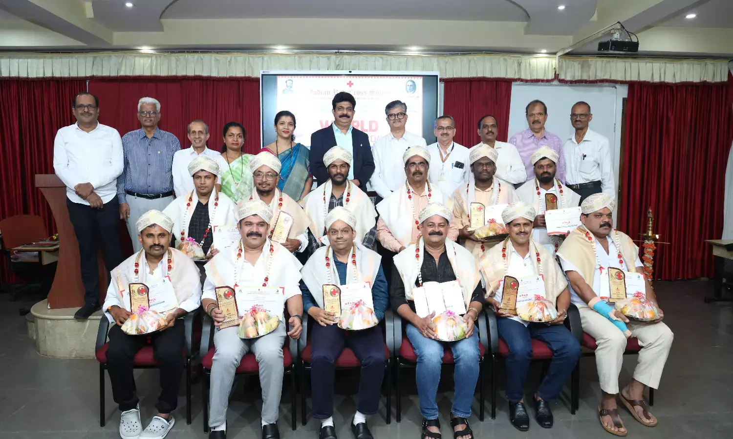 ನಿರಂತರ ರಕ್ತದಾನದಿಂದ ಆರೋಗ್ಯಪೂರ್ಣ ಹೃದಯ: ಡಾ.ತಿಮ್ಮಯ್ಯ