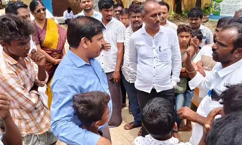 ಸಿಂಧನೂರು | ಕಲುಷಿತ ನೀರು ಸೇವನೆಯಿಂದ 27 ಮಂದಿ ಅಸ್ವಸ್ಥ : ಗ್ರಾಮಕ್ಕೆ ಆರೋಗ್ಯಾಧಿಕಾರಿಗಳು ಭೇಟಿ, ಪರಿಶೀಲನೆ