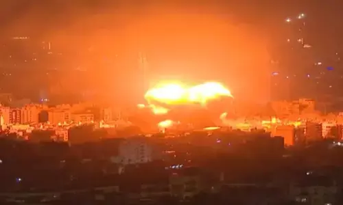 ಇಸ್ರೇಲ್ ನೆರವಿಗೆ ಬಂದರೆ ಪ್ರಾದೇಶಿಕ ಸೇನಾ ನೆಲೆಗಳ ಮೇಲೆ ದಾಳಿ: ಅಮೆರಿಕ, ಬ್ರಿಟನ್, ಫ್ರಾನ್ಸ್ ಗೆ ಇರಾನ್ ಎಚ್ಚರಿಕೆ