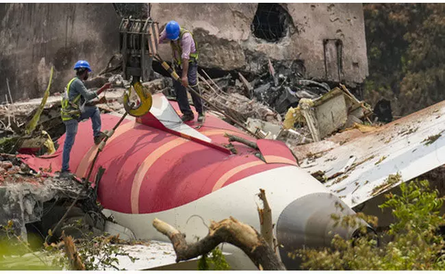 ಏರ್ ಇಂಡಿಯಾ ವಿಮಾನ ದುರಂತ | ನಾಲ್ವರು ಎಂಬಿಬಿಎಸ್ ವಿದ್ಯಾರ್ಥಿಗಳು ಮೃತ್ಯು