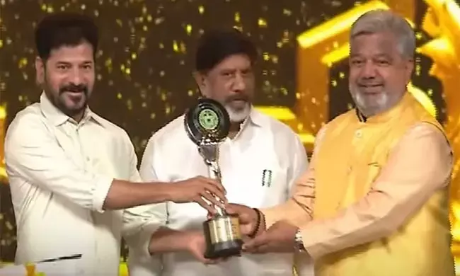 ಹಿಂದುತ್ವ ಪ್ರಚಾರದ ’ರಜಾಕಾರ್’ ಚಿತ್ರಕ್ಕೆ ತೆಲಂಗಾಣ ಸರಕಾರದ ಗದ್ದರ್ ಚಲನಚಿತ್ರ ಪ್ರಶಸ್ತಿ!