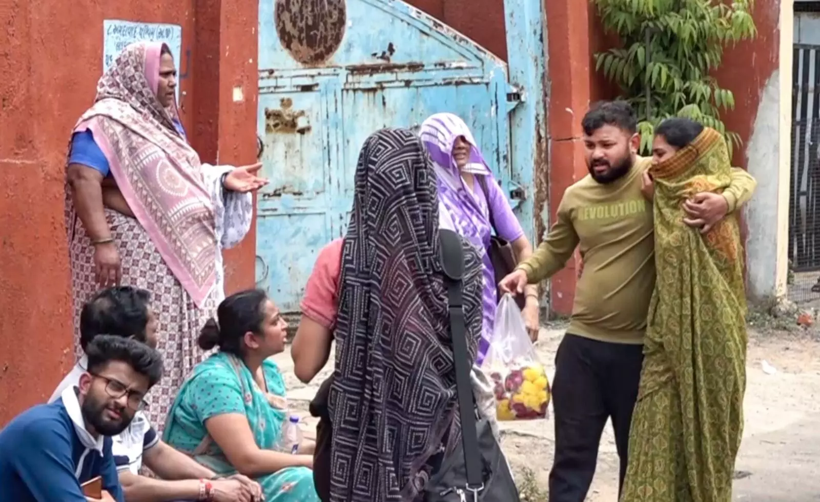 ನಿಧಾನಗತಿಯ ಶೋಧ ಕಾರ್ಯಾಚರಣೆ: ಏರ್ ಇಂಡಿಯಾ ಅಪಘಾತ ಸಂತ್ರಸ್ತರ ಕುಟುಂಬಗಳಿಂದ ಅಸಮಾಧಾನ