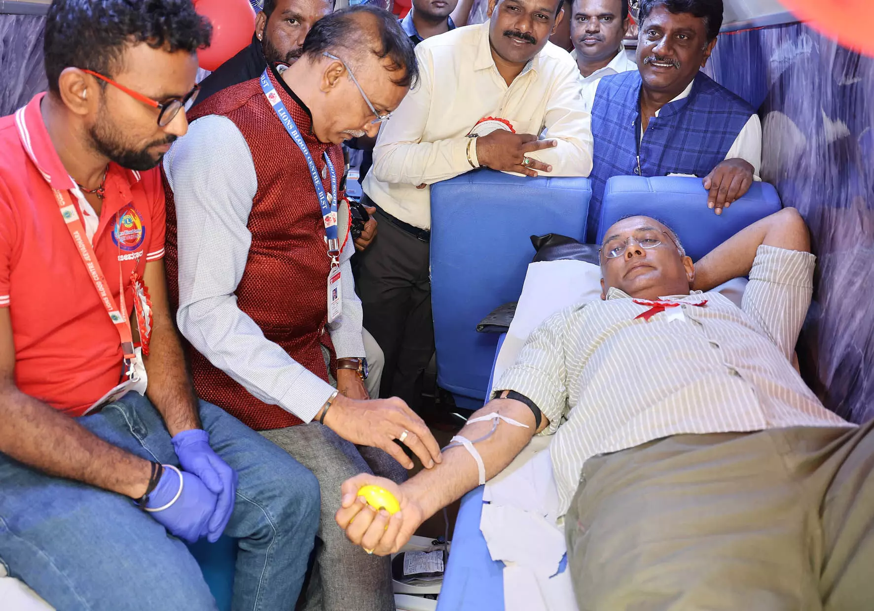 ರಾಜ್ಯದ ನಾಲ್ಕು ರಕ್ತನಿಧಿ ಕೇಂದ್ರಗಳನ್ನು ರೀಜನಲ್ ಸೆಂಟರ್ ಆಫ್ ಎಕ್ಸಲೆನ್ಸ್ ಆಗಿ ಮೇಲ್ದರ್ಜೆಗೇರಿಸಲು ಕ್ರಮ: ಸಚಿವ ದಿನೇಶ್ ಗುಂಡೂರಾವ್