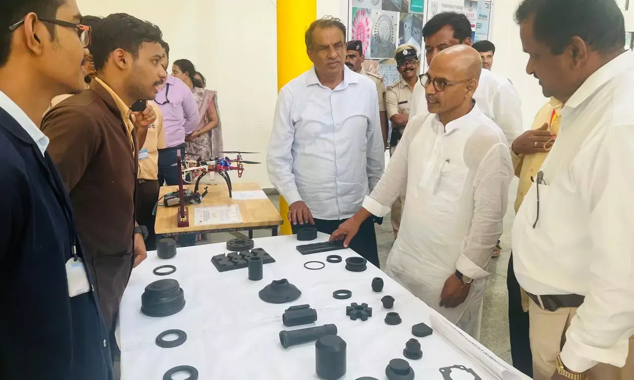 ಜಿಟಿಟಿಸಿಗೆ ಸಚಿವ ಶರಣಪ್ರಕಾಶ್ ಭೇಟಿ