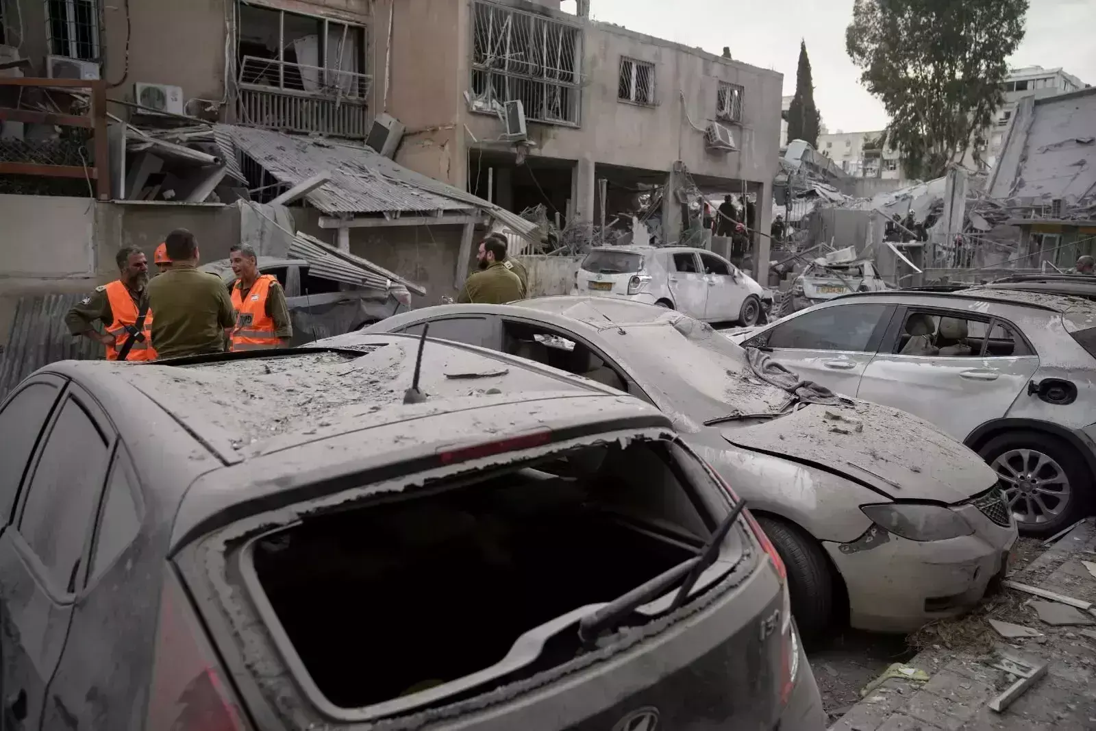 ಸಾಧ್ಯವಾದಷ್ಟು ಬೇಗ ಇಸ್ರೇಲ್‍ನಿಂದ ನಿರ್ಗಮಿಸಲು ಚೀನಾದ ಪ್ರಜೆಗಳಿಗೆ ಸೂಚನೆ