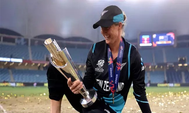 2025ರ ವಿಶ್ವಕಪ್ ನಂತರ ಏಕದಿನ ಕ್ರಿಕೆಟ್‌ ನಿಂದ ನಿವೃತ್ತಿಯಾಗಲು ಕಿವೀಸ್ ನಾಯಕಿ ಸೋಫಿ ಡಿವೈನ್ ನಿರ್ಧಾರ