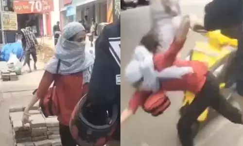 ಬೆಂಗಳೂರು | ಯುವತಿಗೆ ಹಲ್ಲೆ ನಡೆಸಿದ ರ‍್ಯಾಪಿಡೋ ಬೈಕ್‍ ಟ್ಯಾಕ್ಸಿ ಸವಾರ: ಎಫ್‍ಐಆರ್ ದಾಖಲು