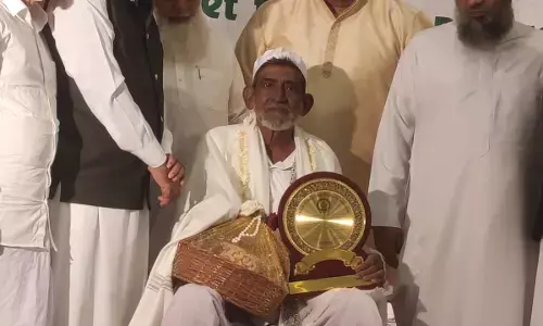 ಭಟ್ಕಳ: ಮಜ್ಲಿಸೆ ಇಸ್ಲಾಹ್-ವ-ತಂಝೀಮ್‌ನಲ್ಲಿ 50 ವರ್ಷ ಸೇವೆ ಸಲ್ಲಿಸಿ ನಿವೃತ್ತರಾದ ಮುಹಮ್ಮದ್ ಜಾಫರ್