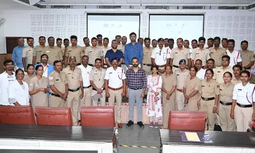 ಕಲಬುರಗಿ | ಪೊಲೀಸರಿಗೆ ತುರ್ತು ಸಂದರ್ಭಗಳಲ್ಲಿ ಪ್ರಥಮ ಚಿಕಿತ್ಸೆ ತರಬೇತಿ ಕಾರ್ಯಕ್ರಮ