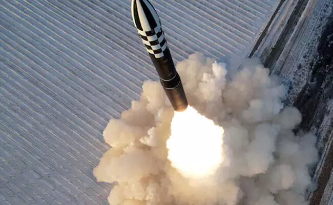 ಜಗತ್ತಿನಾದ್ಯಂತ 9 ರಾಷ್ಟ್ರಗಳಲ್ಲಿ ಒಟ್ಟು 12,241 ಅಣ್ವಸ್ತ್ರಗಳು: ಎಸ್ಐಪಿಆರ್ಐ ವರದಿ ಜಗತ್ತಿನಾದ್ಯಂತ 9 ರಾಷ್ಟ್ರಗಳಲ್ಲಿ ಒಟ್ಟು 12,241 ಅಣ್ವಸ್ತ್ರಗಳು: ಎಸ್ಐಪಿಆರ್ಐ ವರದಿ