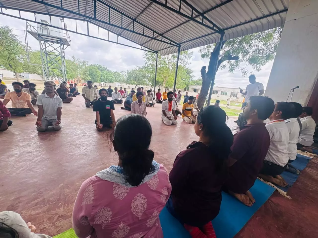 ಕಲಬುರಗಿ: ಕಾರಾಗೃಹದ ಕೈದಿಗಳಿಗೆ ಯೋಗ ತರಬೇತಿ