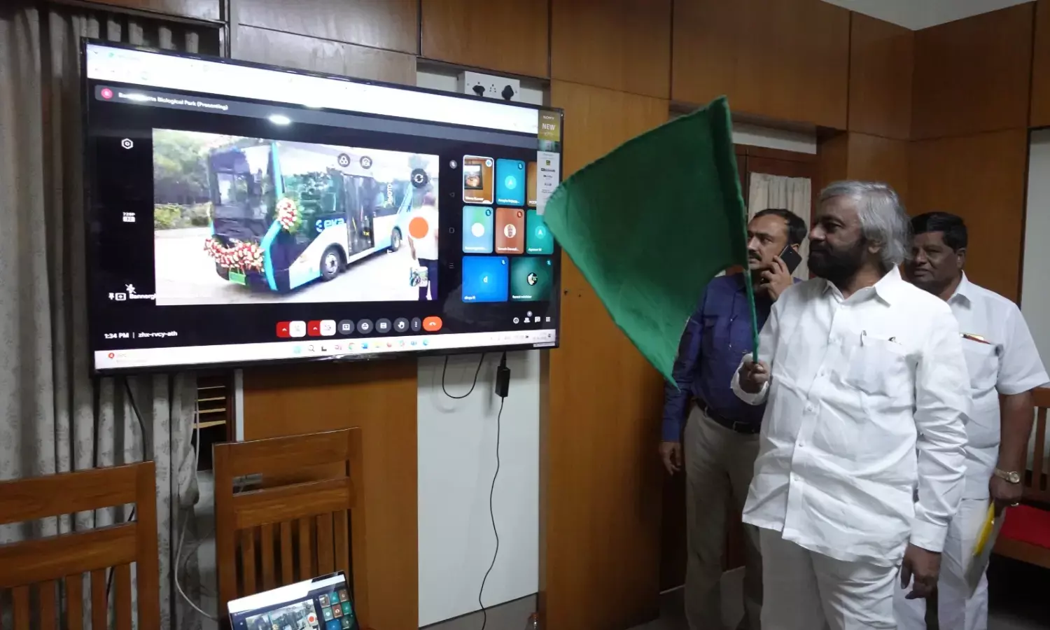 ಬನ್ನೇರುಘಟ್ಟಕ್ಕೆ 10 ವನ್ಯಜೀವಿಗಳ ಸೇರ್ಪಡೆ : ಈಶ್ವರ್‌ ಖಂಡ್ರೆ