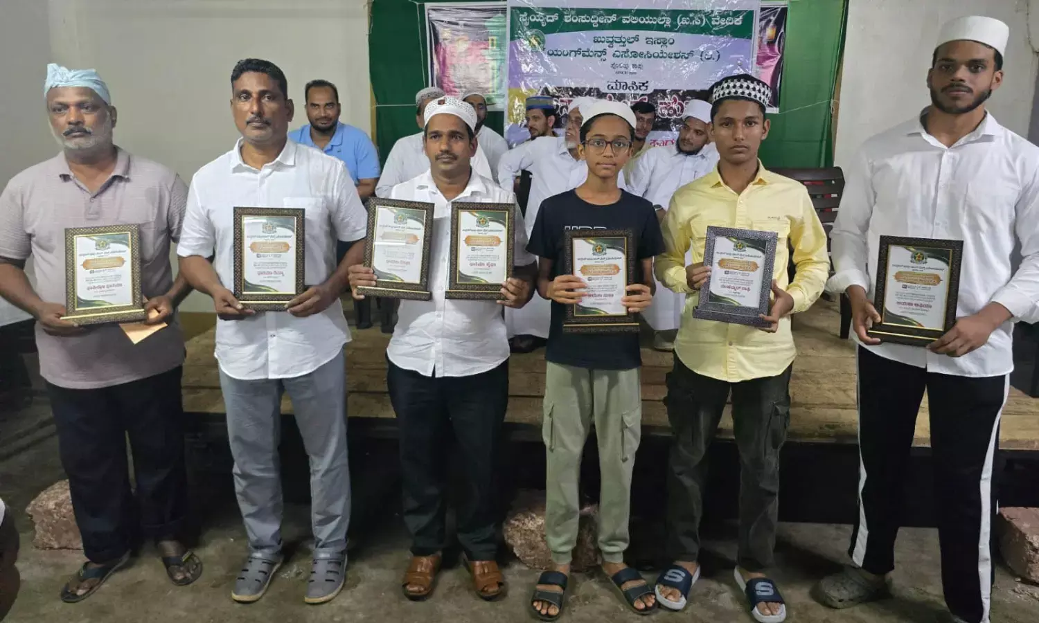 ಪೊಲಿಪು: ಪ್ರತಿಭಾವಂತ ವಿದ್ಯಾರ್ಥಿಗಳಿಗೆ ಸನ್ಮಾನ