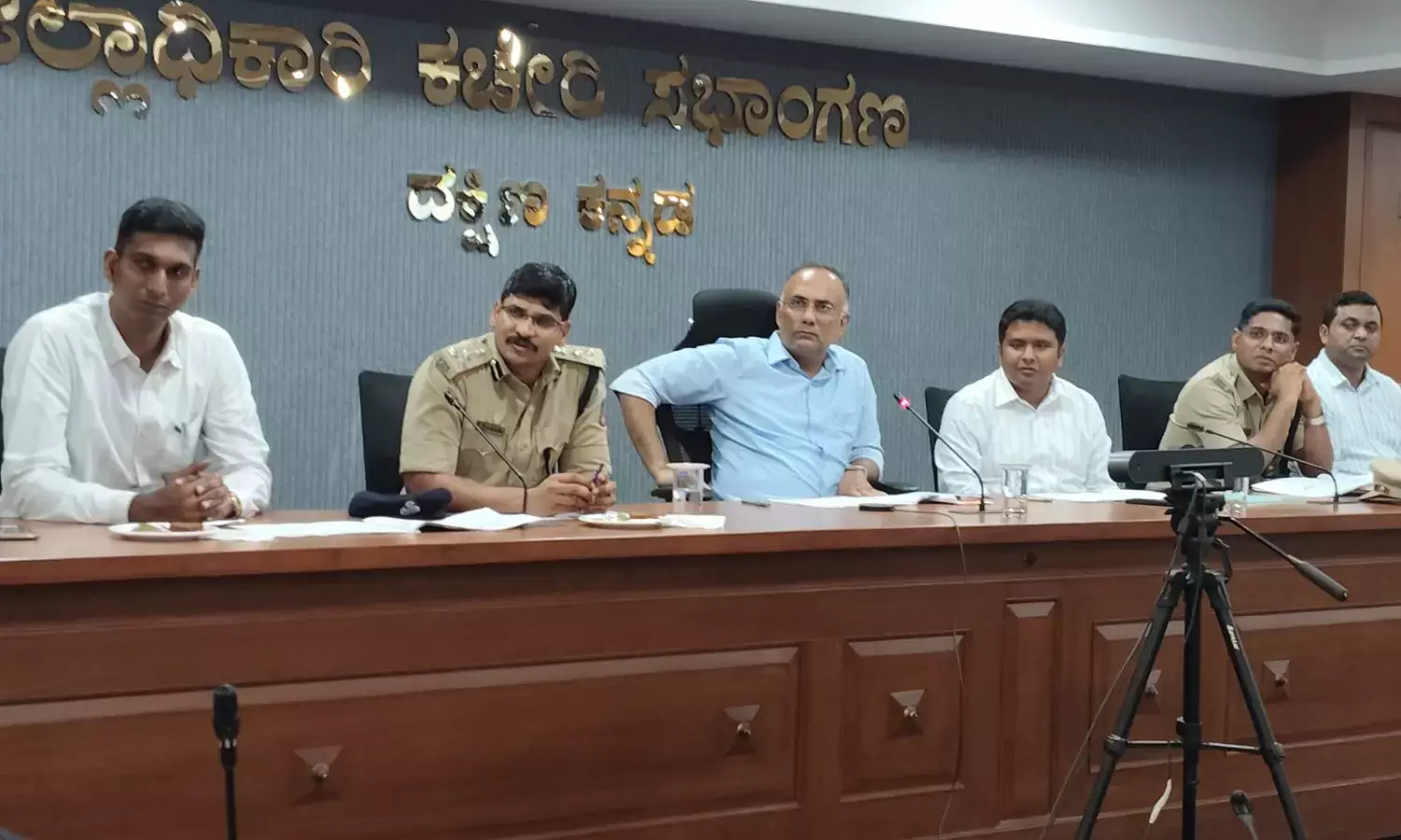 ಮಳೆಗಾಲದ ಅವಘಡಗಳಿಗೆ ತಕ್ಷಣ ಸ್ಪಂದಿಸಿ: ದ.ಕ. ಉಸ್ತುವಾರಿ ಸಚಿವ ದಿನೇಶ್ ಗುಂಡೂರಾವ್ ಸೂಚನೆ