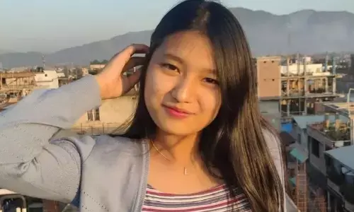 ಮಣಿಪುರ | ಏರ್ ಇಂಡಿಯಾ ವಿಮಾನ ಅಪಘಾತದಲ್ಲಿ ಮೃತಪಟ್ಟ ಕುಕಿ ಗಗನಸಖಿಯ ಅಂತ್ಯಕ್ರಿಯೆಯ ಮೇಲೆ ಜನಾಂಗೀಯ ಸಂಘರ್ಷದ ಕರಿ ನೆರಳು