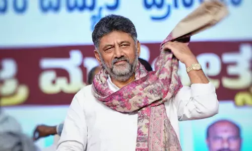 ಮತ್ತೆ ಮುನ್ನೆಲೆ ಬಂದ ಸಿಎಂ ಕುರ್ಚಿ ಸಮರ: ಸಿದ್ದರಾಮಯ್ಯ ಎದುರೇ ಸಿಎಂ ಆಸೆ ಬಿಚ್ಚಿಟ್ಟ ಡಿ.ಕೆ.ಶಿವಕುಮಾರ್