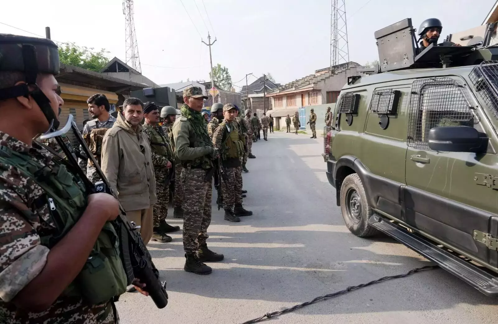 ಕದನ ವಿರಾಮದ ಹಿಂದಿನ ಅಸಲಿ ಕಾರಣಗಳೇನು? ಕದನ ವಿರಾಮದ ಹಿಂದಿನ ಅಸಲಿ ಕಾರಣಗಳೇನು?