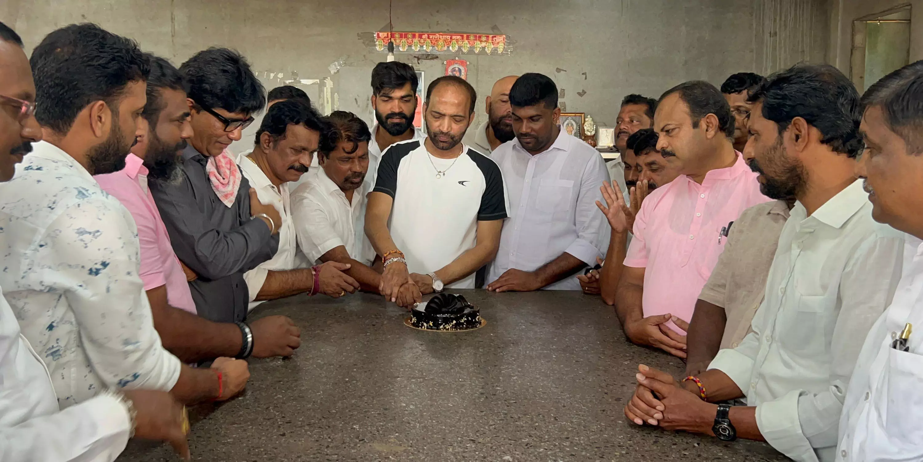 ಇಂದಿರಾ ಕ್ಯಾಂಟಿನ್ನಲ್ಲಿ ರಾಹುಲ್ಗಾಂಧಿ ಹುಟ್ಟುಹಬ್ಬ ಆಚರಿಸಿದ ಉಡುಪಿ ಜಿಲ್ಲಾ ಕಾಂಗ್ರೆಸ್ ಇಂದಿರಾ ಕ್ಯಾಂಟಿನ್ನಲ್ಲಿ ರಾಹುಲ್ಗಾಂಧಿ ಹುಟ್ಟುಹಬ್ಬ ಆಚರಿಸಿದ ಉಡುಪಿ ಜಿಲ್ಲಾ ಕಾಂಗ್ರೆಸ್