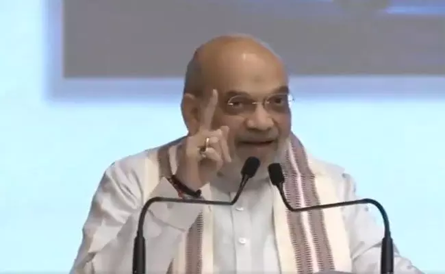 ಇಂಗ್ಲಿಷ್ ಮಾತನಾಡುವವರು ಶೀಘ್ರವೇ ನಾಚಿಕೆ ಪಡಲಿದ್ದಾರೆ: ಭಾಷಾ ವಿವಾದದ ನಡುವೆ ಅಮಿತ್ ಶಾ ಹೇಳಿಕೆ