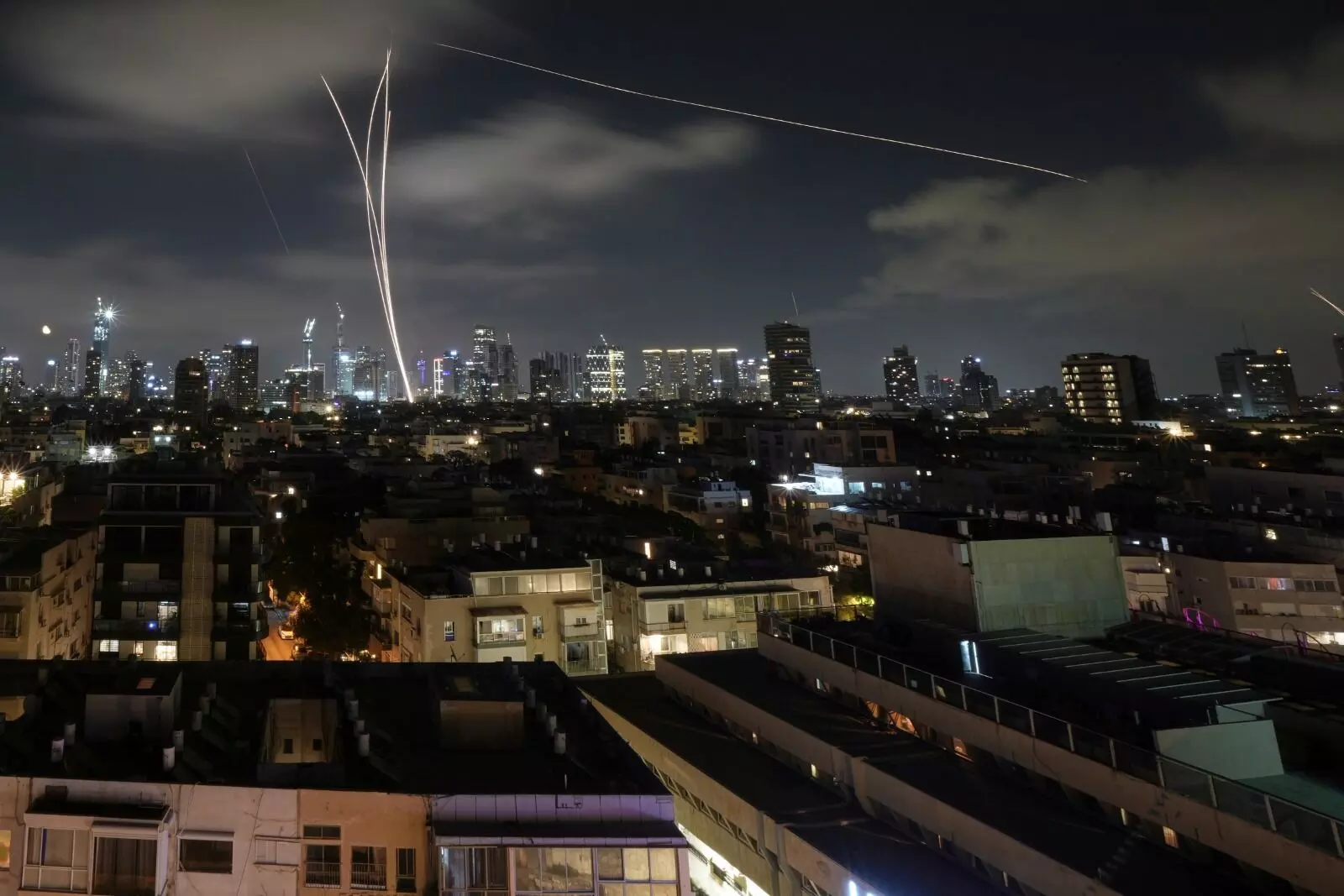 ಸಂಘರ್ಷದಲ್ಲಿ ನೇರ ಹಸ್ತಕ್ಷೇಪದ ವಿರುದ್ಧ ಅಮೆರಿಕಕ್ಕೆ ಇರಾನ್ ಎಚ್ಚರಿಕೆ