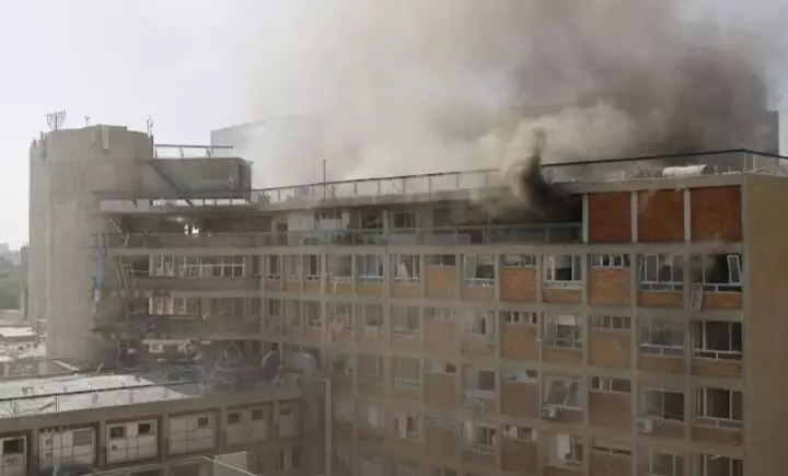 ಇಸ್ರೇಲ್‍ನ ಆಸ್ಪತ್ರೆಗೆ ಬಡಿದ ಇರಾನ್‍ ನ ಕ್ಷಿಪಣಿ 65 ಮಂದಿಗೆ ಗಾಯ; ವ್ಯಾಪಕ ಹಾನಿ