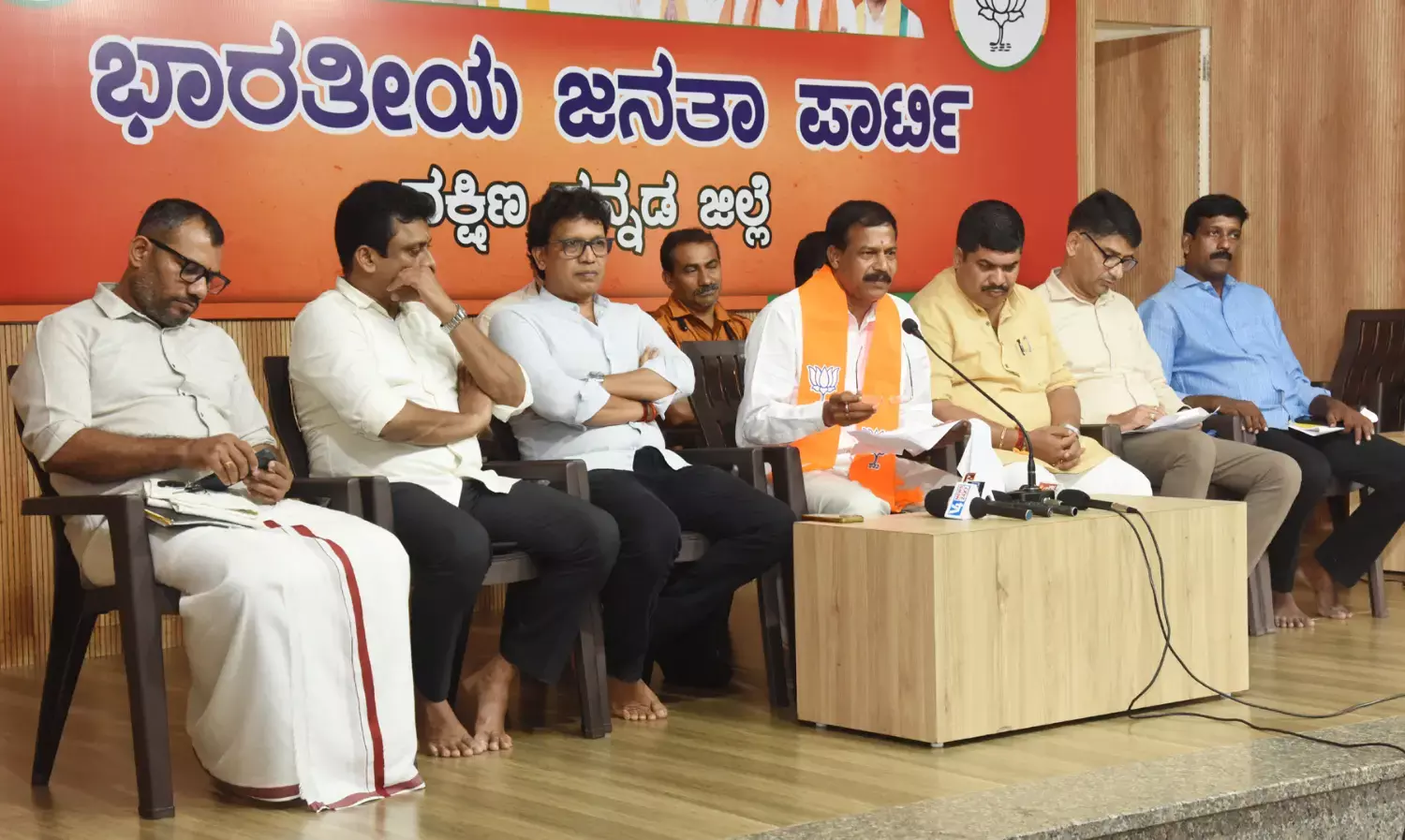 ದ.ಕ.ಜಿಲ್ಲೆಯನ್ನು ನಿರ್ಲಕ್ಷಿಸಿದ ರಾಜ್ಯ ಕಾಂಗ್ರೆಸ್ ಸರಕಾರ: ಶಾಸಕ ವೇದವ್ಯಾಸ್ ಕಾಮತ್, ಭರತ್ ಶೆಟ್ಟಿ ಆರೋಪ