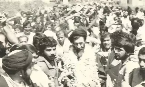 ಕರ್ನಾಟಕದ ಈ ಊರಲ್ಲಿದೆ ಖೊಮೇನಿ ಹೆಸರಿನ ಆಸ್ಪತ್ರೆ