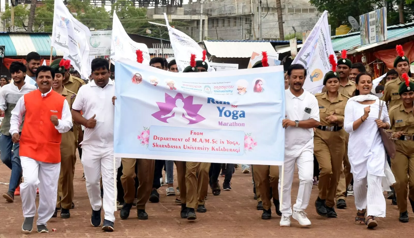 ಕಲಬುರಗಿ | ಯೋಗವು ದೈಹಿಕ, ಮಾನಸಿಕ ಆರೋಗ್ಯಕ್ಕೆ ಪ್ರಯೋಜನಕಾರಿ : ಡಾ.ಕಿರಣ ದೇಶಮುಖ್