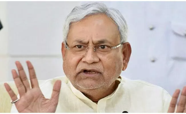 ಬಿಹಾರ: ಚುನಾವಣೆ ಹೊಸ್ತಿಲಲ್ಲೇ ಮಾಸಿಕ ಪಿಂಚಣಿ 1,100 ರೂ.ಗೆ ಏರಿಸಿದ ಸಿಎಂ ನಿತೀಶ್ ಕುಮಾರ್