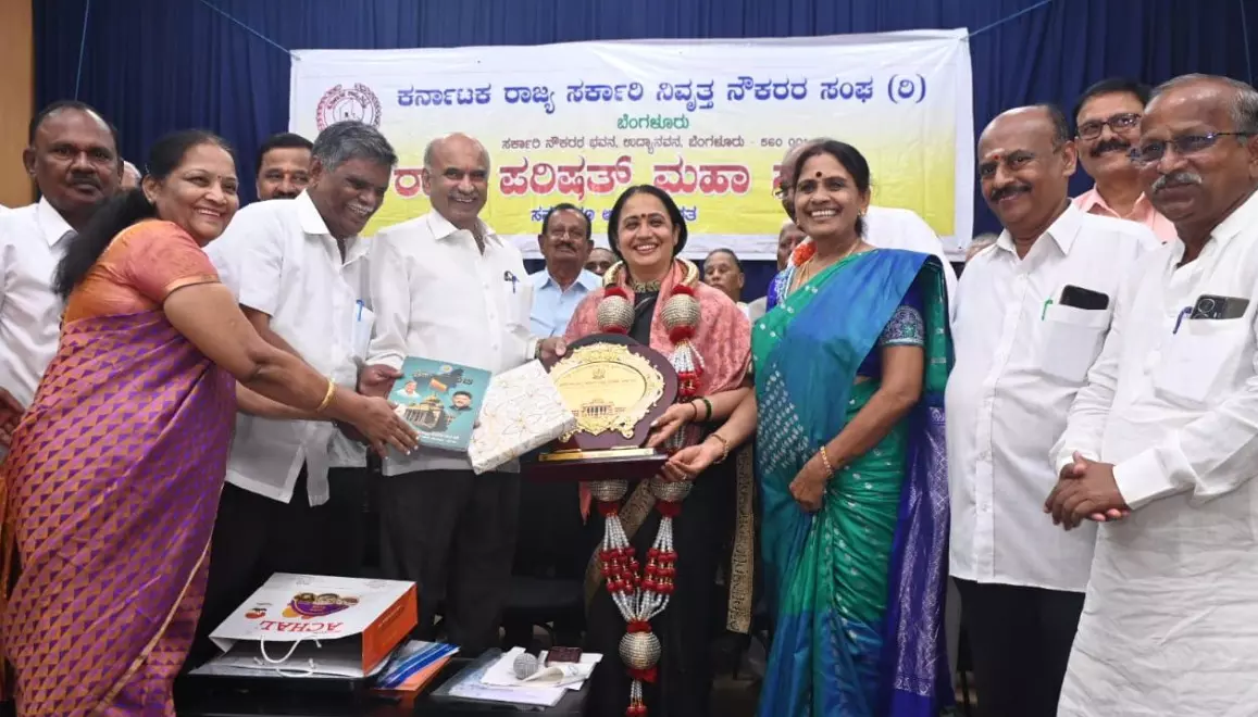 ‘ಸಂಧ್ಯಾ ಕಿರಣ ಯೋಜನೆ’ ವಿಸ್ತರಣೆ: ಡಾ.ಶಾಲಿನಿ ರಜನೀಶ್ ‘ಸಂಧ್ಯಾ ಕಿರಣ ಯೋಜನೆ’ ವಿಸ್ತರಣೆ: ಡಾ.ಶಾಲಿನಿ ರಜನೀಶ್