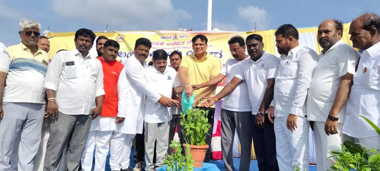 ಕಲಬುರಗಿ | ಯೋಗದಿಂದ ಸರ್ವ ರೋಗವು ದೂರವಾಗುತ್ತದೆ : ಶಾಸಕ ಡಾ.ಅಜಯಸಿಂಗ್