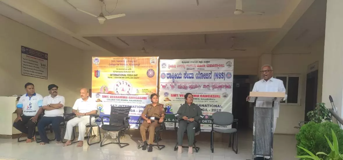 ಕಲಬುರಗಿ | ಚಲನೆ, ಉಸಿರಾಟ, ಧ್ಯಾನದಿಂದ ಮಾತ್ರ ದೈಹಿಕ, ಮಾನಸಿಕ ಆರೋಗ್ಯ ಸಾಧ್ಯ: ಡಾ.ಸಿ.ಸಿ.ಪಾಟೀಲ್ ಕಲಬುರಗಿ | ಚಲನೆ, ಉಸಿರಾಟ, ಧ್ಯಾನದಿಂದ ಮಾತ್ರ ದೈಹಿಕ, ಮಾನಸಿಕ ಆರೋಗ್ಯ ಸಾಧ್ಯ: ಡಾ.ಸಿ.ಸಿ.ಪಾಟೀಲ್