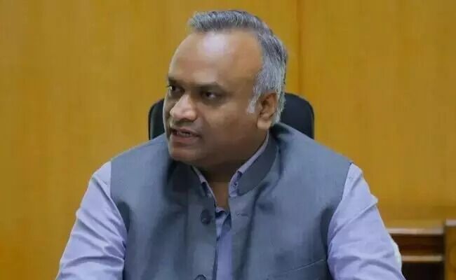 ಅಮೆರಿಕ ಭೇಟಿಗೆ ಅನುಮತಿ ನಿರಾಕರಣೆ : ಸ್ಪಷ್ಟೀಕರಣ ಕೋರಿ ವಿದೇಶಾಂಗ ಸಚಿವರಿಗೆ ಪತ್ರ ಬರೆದ ಪ್ರಿಯಾಂಕ್ ಖರ್ಗೆ