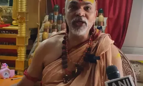 ಸಿಂಧೂರ್ ಹಾಕಿದ ನಿಮ್ಮ ಪತ್ನಿಯ ಹಕ್ಕನ್ನು ಕಸಿದುಕೊಂಡಿದ್ದೀರಿ: ಪ್ರಧಾನಿ ಮೋದಿ ವಿರುದ್ಧ ಸ್ವಾಮಿ ಅವಿಮುಕ್ತೇಶ್ವರಾನಂದ ವಾಗ್ದಾಳಿ