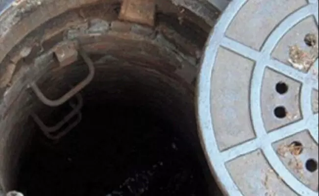 ಉತ್ತರಪ್ರದೇಶ | ಶೌಚ ಗುಂಡಿಗೆ ಇಳಿದ ಇಬ್ಬರು ಸ್ವಚ್ಛತಾ ಕಾರ್ಮಿಕರು ಮೃತ್ಯು