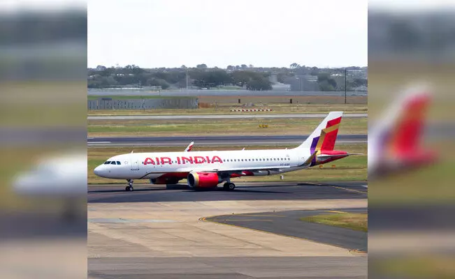 ಇರಾನ್-ಇಸ್ರೇಲ್ ಸಂಘರ್ಷ | ಪರ್ಶಿಯನ್ ಕೊಲ್ಲಿ ವಾಯು ಪ್ರದೇಶವನ್ನು ತಪ್ಪಿಸಲು ಮಾರ್ಗ ಬದಲಾವಣೆ; ಏರ್ ಇಂಡಿಯಾ ವಿಮಾನ ವಿಳಂಬ