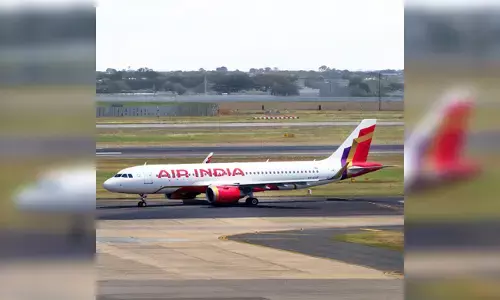 ಇರಾನ್-ಇಸ್ರೇಲ್ ಸಂಘರ್ಷ | ಪರ್ಶಿಯನ್ ಕೊಲ್ಲಿ ವಾಯು ಪ್ರದೇಶವನ್ನು ತಪ್ಪಿಸಲು ಮಾರ್ಗ ಬದಲಾವಣೆ; ಏರ್ ಇಂಡಿಯಾ ವಿಮಾನ ವಿಳಂಬ