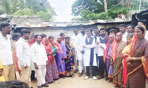 ಯಾದಗಿರಿ | ನಾಗರಾಳ ಗ್ರಾಮಕ್ಕೆ ಮಾದಿಗ ದಂಡೋರ ರಾಜ್ಯಾಧ್ಯಕ್ಷರ ಭೇಟಿ