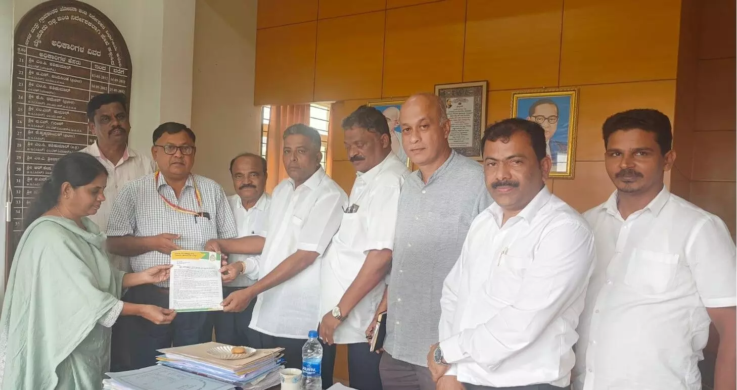 ಕರಾವಳಿ ಜಿಲ್ಲೆಗಳಿಗೆ ಪ್ರತ್ಯೇಕ ವಲಯ ನಿಯಮಾವಳಿ ರಚಿಸಲು ಪ್ರಸ್ತಾವನೆ ಸಲ್ಲಿಕೆ ಕರಾವಳಿ ಜಿಲ್ಲೆಗಳಿಗೆ ಪ್ರತ್ಯೇಕ ವಲಯ ನಿಯಮಾವಳಿ ರಚಿಸಲು ಪ್ರಸ್ತಾವನೆ ಸಲ್ಲಿಕೆ