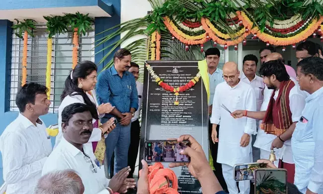 ಕಲಬುರಗಿ | ಸಚಿವ ಶರಣಪ್ರಕಾಶ್ ಪಾಟೀಲ್ ಅವರಿಂದ ಪ್ರಾಥಮಿಕ ಆರೋಗ್ಯ ಕೇಂದ್ರ ಲೋಕಾರ್ಪಣೆ